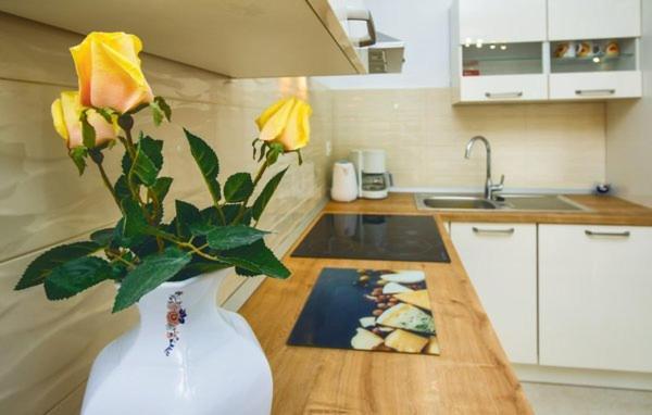 Apartman Darija 2 Podstrana Esterno foto