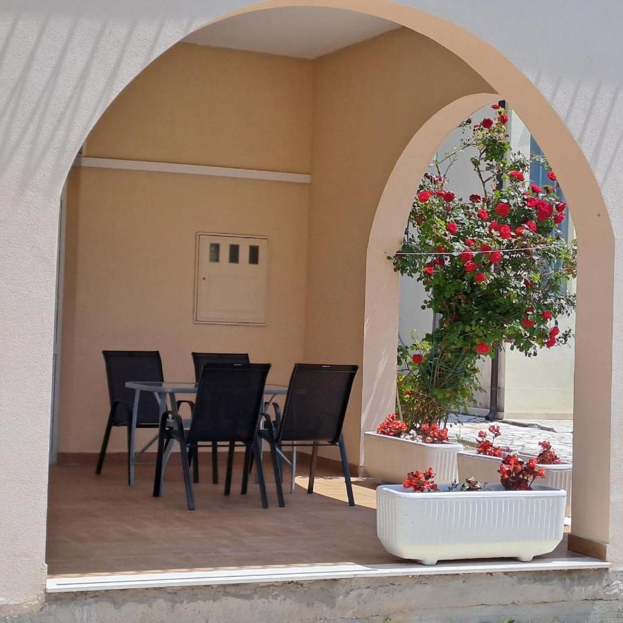 Apartman Darija 2 Podstrana Esterno foto