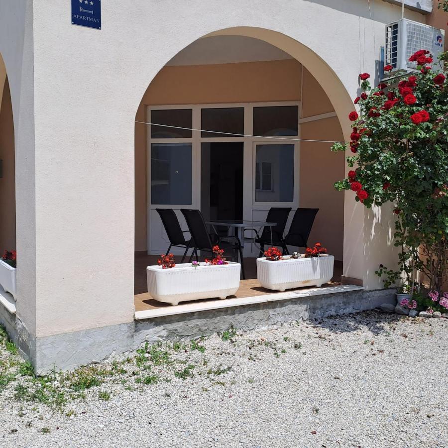 Apartman Darija 2 Podstrana Esterno foto
